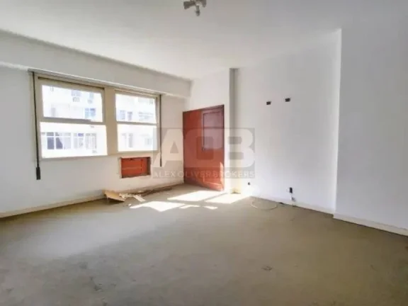 Imagem Apartamento à venda em Copacabana, 233m2, 4 quartos, 1 Vaga, na Bolívar.
