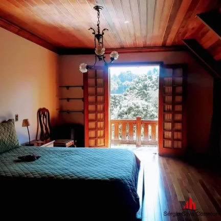 Imagem Casa a Venda no Condomínio Jardim Véu da Noiva.