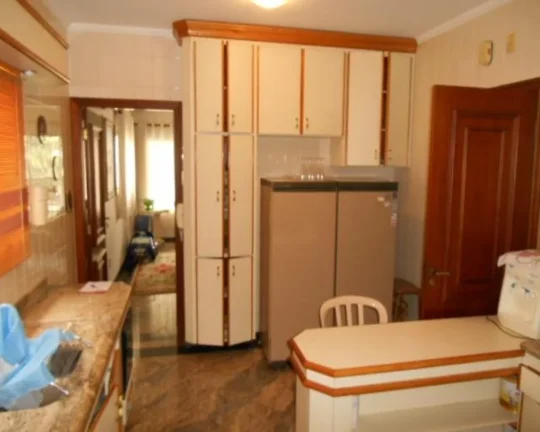 Imagem Apartamento à venda no Guarujá na Praia das Pitangueiras.