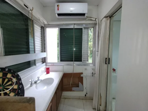 Imagem PITANGUEIRAS - FRENTE TOTAL AO MAR COM LINDA VISTA, 234 M² ÚTEIS, EXCELENTE APARTAMENTO, 02 VAGAS DE GARAGEM, NA MELHOR LOCALIZAÇÃO DE PITANGUEIRAS