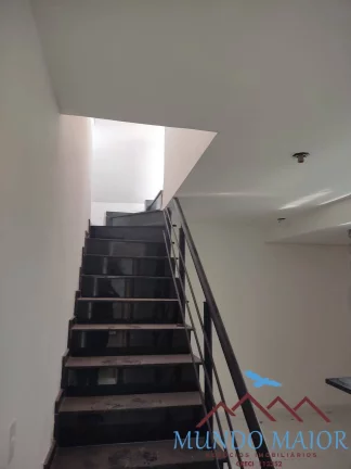 Imagem Oportunidade! Cobertura à Venda em Santo Andr?(C) 2 Dorms e Elevador!