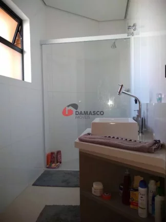 Imagem Sobrado à venda 3 Quartos, 3 Suites, 3 Vagas, 293M², Taboão, São Bernardo do Campo - SP
