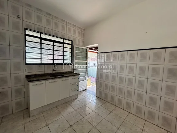 Imagem Excelente oportunidade em uma das regiões mais desejadas da cidade!
Terreno de 330 m², casa reform...