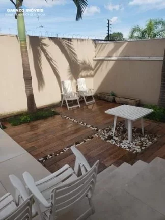 Imagem Casa alto padrão Lorian