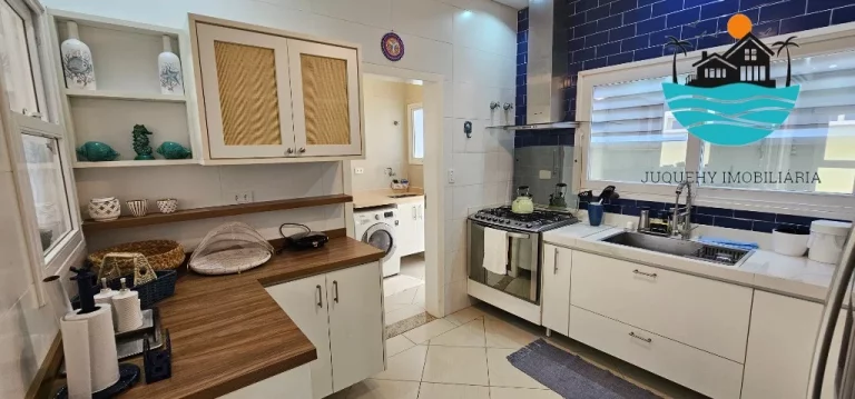 Imagem Aluguel Juquehy de Temporada - Condomínio fechado com 4 suítes, 3 vagas, piscina privativa a 150m da praia - máx. 10 pessoas | Juquehy Imobiliária