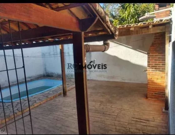 Imagem Casa a Venda no bairro Vista Alegre - São Gonçalo, RJ