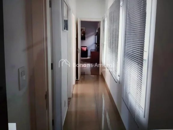 Imagem Encante-se com esta linda casa térrea, projetada para oferecer conforto, praticidade e bem-estar.
S...