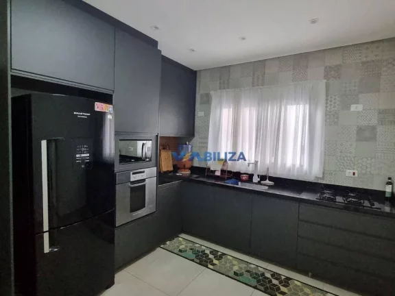 Imagem Sobrado com 3 dormitórios à venda, 220 m² por R$ 949.000,00 - Jardim Vila Galvão - Guarulhos/SP