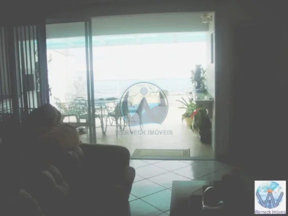 Imagem Imperdível cobertura duplex de luxo à venda em Ubatuba-SP, Praia Grande, com 4 quartos, 4 suítes, 3 salas, 2 banheiros, 3 vagas de garagem e 270m² de área.