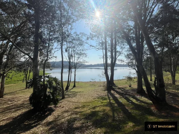 Imagem Terreno de 1.000m² à Venda em Atibaia/SP - Condomínio com Acesso a Represa!