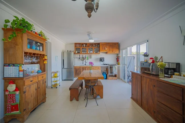 Imagem Casa com 3 dormitórios à venda, 272 m² por R$ 1.800.000,00 - Residencial Valville 2 - Santana de Parnaíba/SP