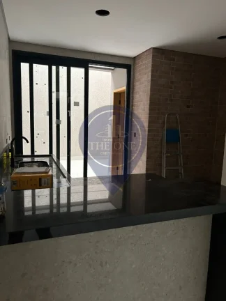 Imagem Imperdível casa à venda em São Paulo-SP, na Vila Prudente, com 3 quartos, 3 suítes e 2 salas - 160 m² de área!