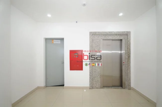 Imagem Apartamento com 2 dormitórios à venda, 105 m² por R$ 550.000,00 - Braga - Cabo Frio/RJ
