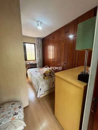 Imagem Casa com 4 dormitórios para alugar, 224 m² por R$ 5.560,00/mês - Jardim Maria Helena - Guarulhos/SP