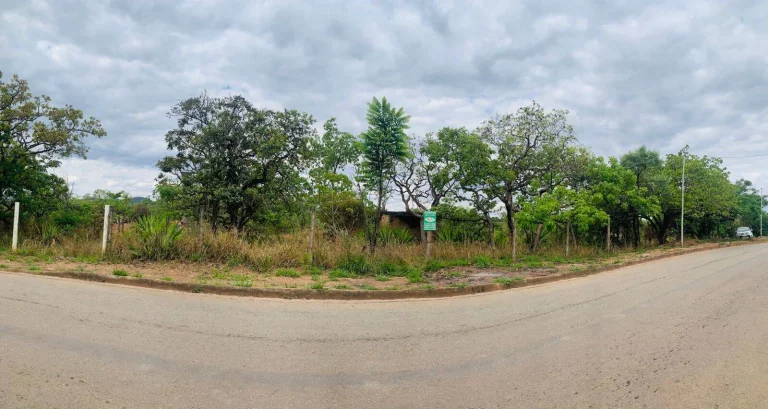 Imagem CHÁCARA DE 4.685,74M².