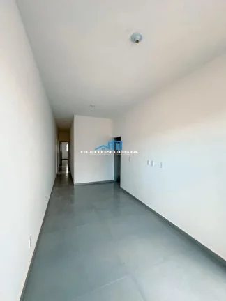 Imagem Casa para Venda em Feira de Santana, Mangabeira, 3 dormitórios, 1 suíte, 1 banheiro, 2 vagas