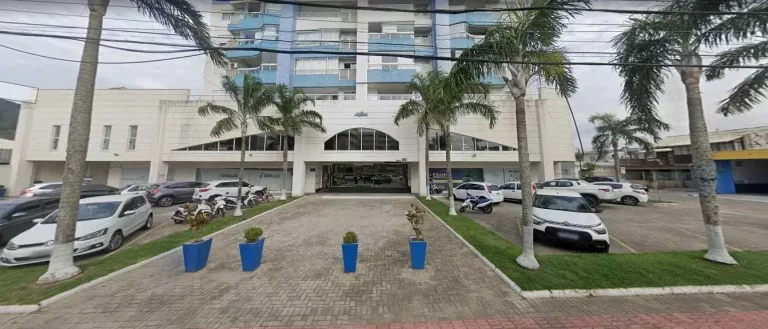 Imagem Apartamento mobiliado com 3 dormitórios sendo 1 suítes e 1 vagas de garagem em Itajaí