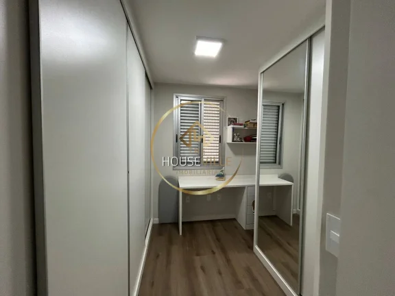 Imagem Apartamento 3 dormitórios ( 1 suíte), 2 vagas, Pq. Industrial, Sjc.