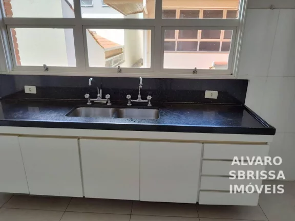 Imagem Casa com 3 dormitórios 1 suíte no Condomínio Portal de Itu I em Itu SP com 370 m2 localização privilegiada dentro do Condomínio