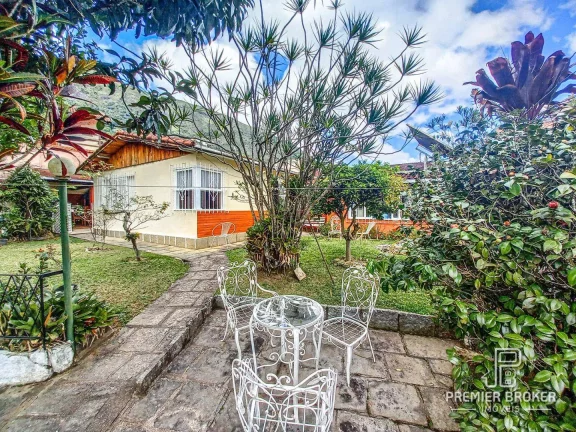 Imagem Casa à venda, 185 m² por R$ 810.000,00 - Araras - Teresópolis/RJ