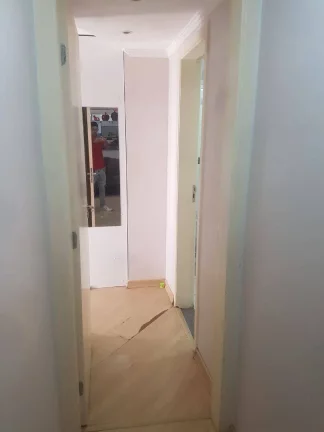 Imagem Apartamento com 2 dormitórios para alugar, 54 m² por R$ 1.912,00/mês - Parque São Vicente - Mauá/SP