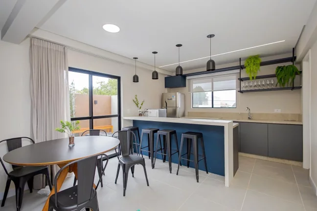 Imagem Apartamento 1 Quarto no Santa Quitéria para Venda em Curitiba
