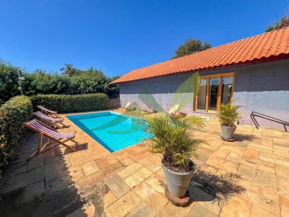 Imagem Ampla Chácara em Atibaia – 3 Dormitórios, Piscina e Casa de Caseiro