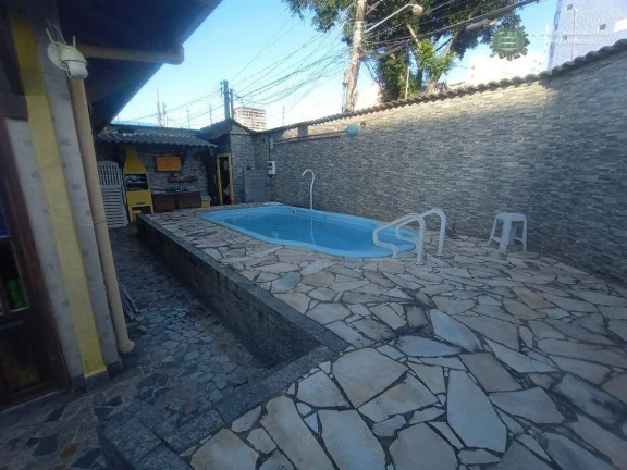 Imagem Casa com 4 dormitórios à venda, 210 m² por R$ 850.000,00 - Aviação - Praia Grande/SP