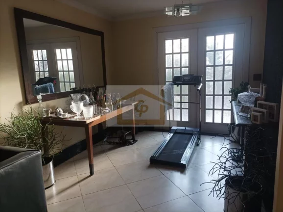 Imagem Tranquilidade para você, Casa Térrea com 3 quartos, piscina, 4 vagas , Edícula