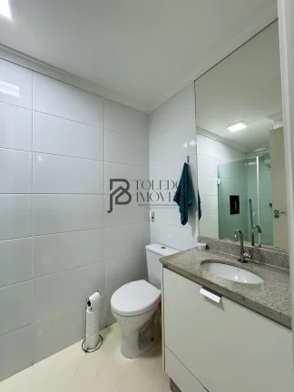 Imagem Apartamento amplo com 81m², 02 dormitórios com suite, planejado, sacada gourmet e andar alto