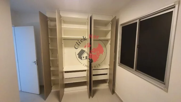 Imagem Ótimo Apartamento próximo ao trolebus no bairro Canhema em Diadema à Venda, nada para fazer