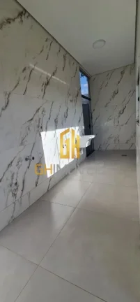 Imagem Casa com 3 quartos no Setor Faiçalville em terreno com 378m² com 221,38m² de área construída po...
