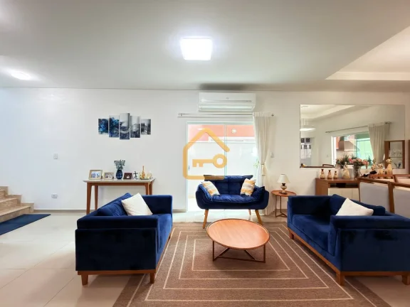 Imagem Casa em condomínio à venda em Jacareí-SP, no Jardim Crystal Park, 3 quartos