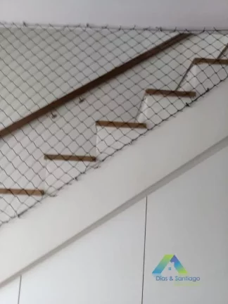 Imagem Apto duplex à 200 metros do metro Conceição 138 metros quadrados distribuídos em dois pisos Dois quartos com armários planejados Dois banheiros .
