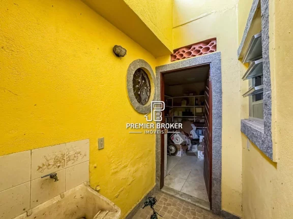 Imagem Casa à venda, 90 m² por R$ 400.000,00 - Barra do Imbuí - Teresópolis/RJ