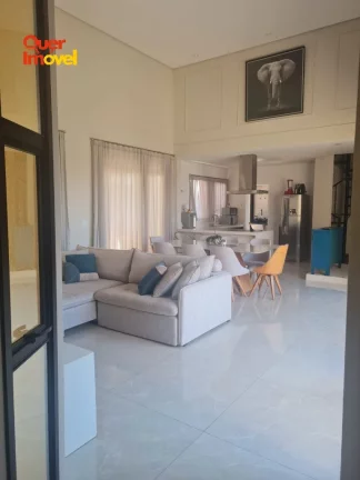 Imagem Imperdível: Casa em Condomínio à Venda em Ribeirão Preto-SP, 3 quartos, 3 suítes, 2 salas, 4 banheiros, 4 vagas, 237m².