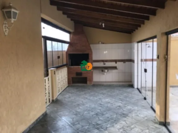 Imagem Casa para Venda em São Roque, Jardim Flórida, 5 dormitórios, 1 suíte, 2 banheiros, 6 vagas