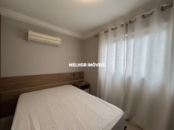 Imagem Apartamento á venda com 3 dormitórios e 3 vagas de garagem localizado no Centro de Balneário Camboriú.