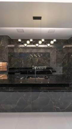 Imagem Sobrado à venda no Parqville Jacarandá - Aparecida de Goiânia/GO