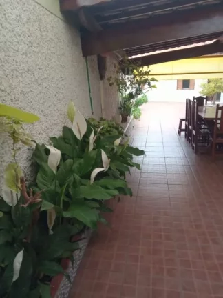 Imagem Casa com 4 dormitórios à venda, 230 m² por R$ 1.044.000,00 - Jardim Medina - Poá/SP