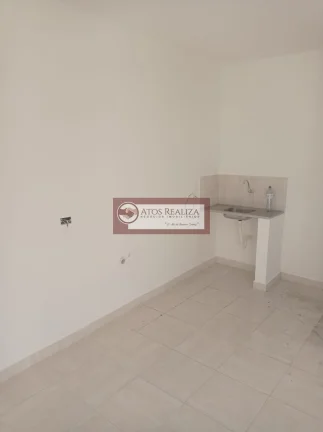 Imagem Sobrado à Venda em Jardim das Imbuias com casas de aluguel, SP -