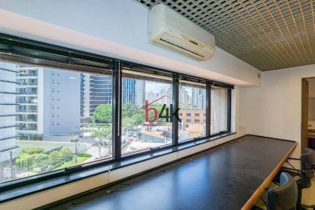 Imagem Sala comercial à venda na Vila Olimpia - São Paulo