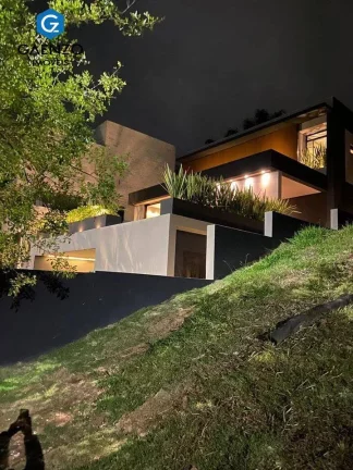 Imagem Linda Casa Genises 2