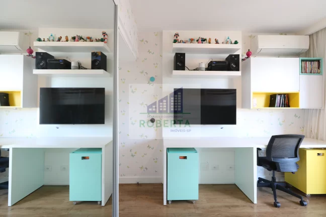 Imagem APARTAMENTO À VENDA EM MOEMA COM 4 DORMITÓRIOS