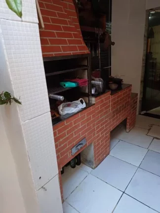 Imagem Casa com 4 dormitórios à venda, 160 m² por R$ 850.000,00 - Centro - Suzano/SP