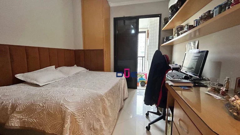 Imagem Apartamento com 2 dormitórios à venda, 86 m² por R$ 1.100.000 - José Menino - Santos/SP