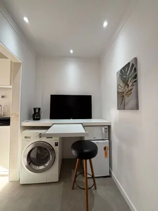 Imagem Apartamento 1 dormitório com closet, reformado na Aparecida, Santos