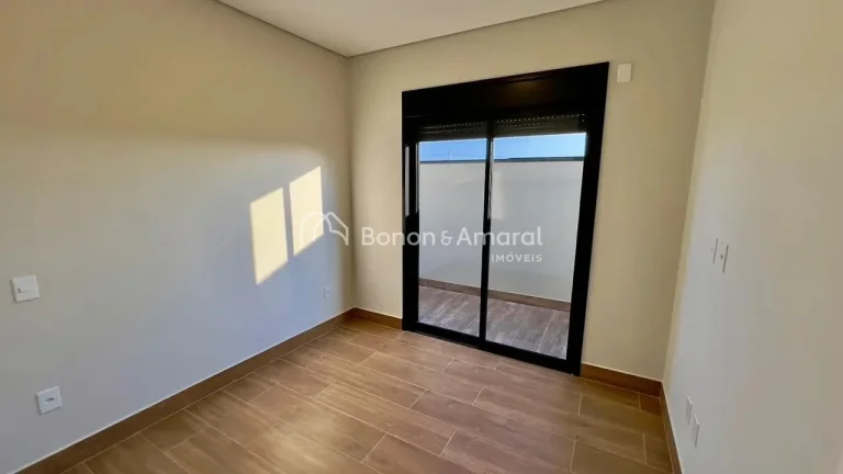 Imagem Localizada no condomínio Santorini, um dos mais desejados de Paulínia/SP, esta casa oferece o equi...