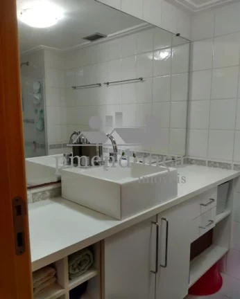 Imagem Apartamento nas Perdizes com 70m² e excelente localização, 2 quartos e 2 vagas.