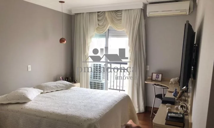 Imagem Apartamento em Perdizes com 4 suI­tes e 4 vagas, 222m²